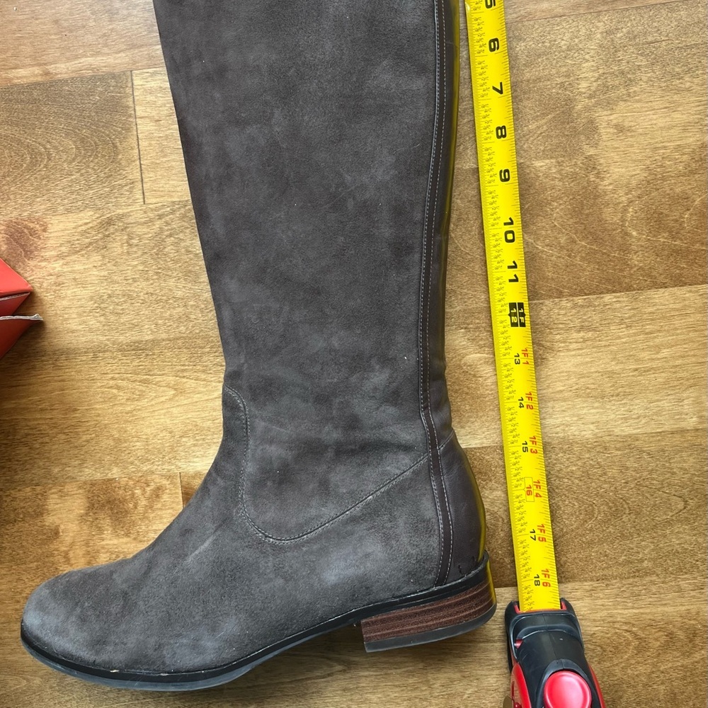 Ivanka Trump Brown Suede Boots Sz 8 - Picture 11 of 16